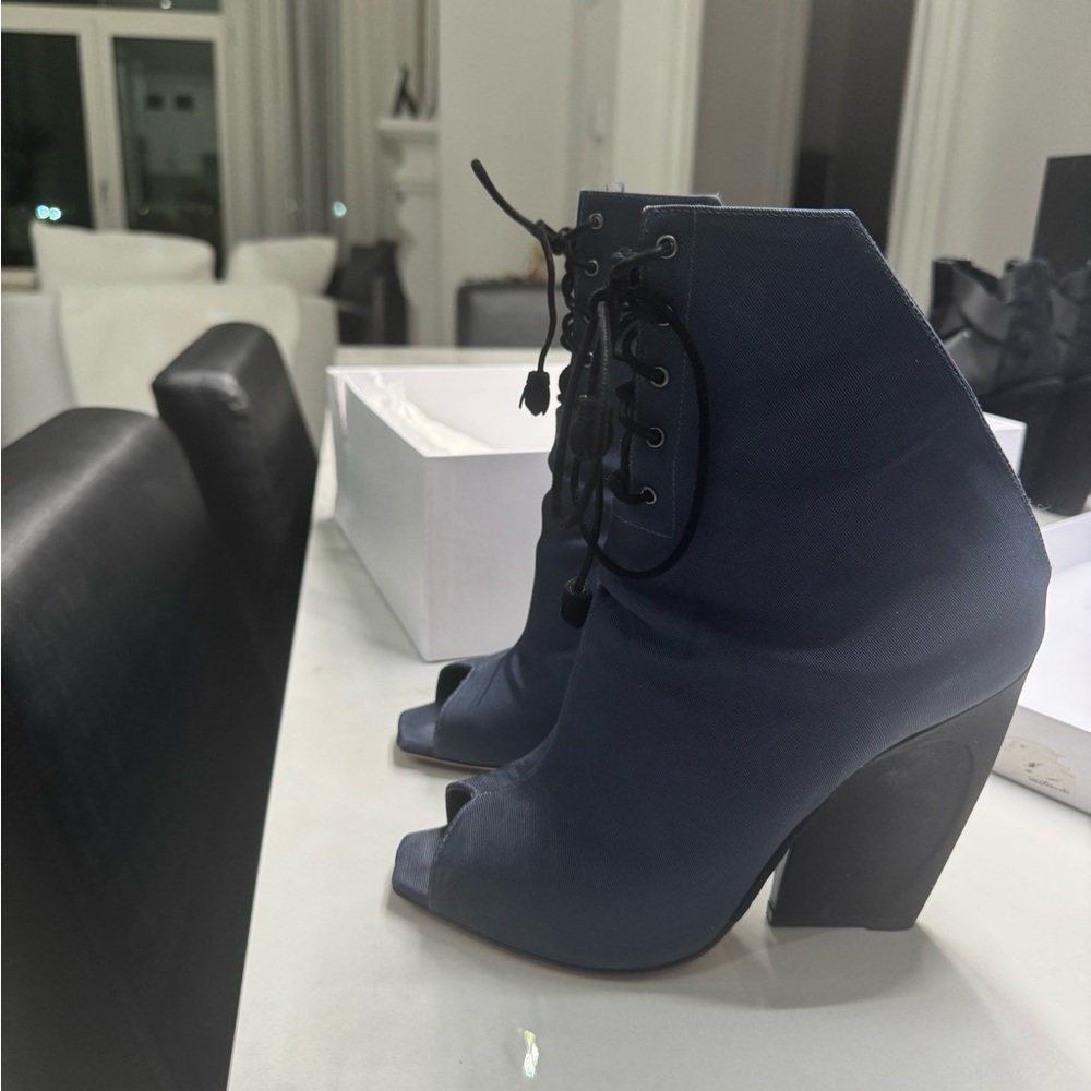 Dior Elegant Blue Women's Ankle Boots size 37,5